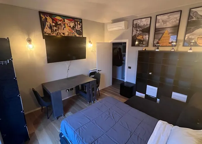 Con Bagno E Balcone Privato In Casa Condivisa * Turyn